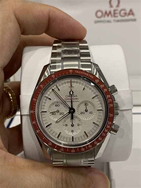 omega speedmaster olympic 2020.